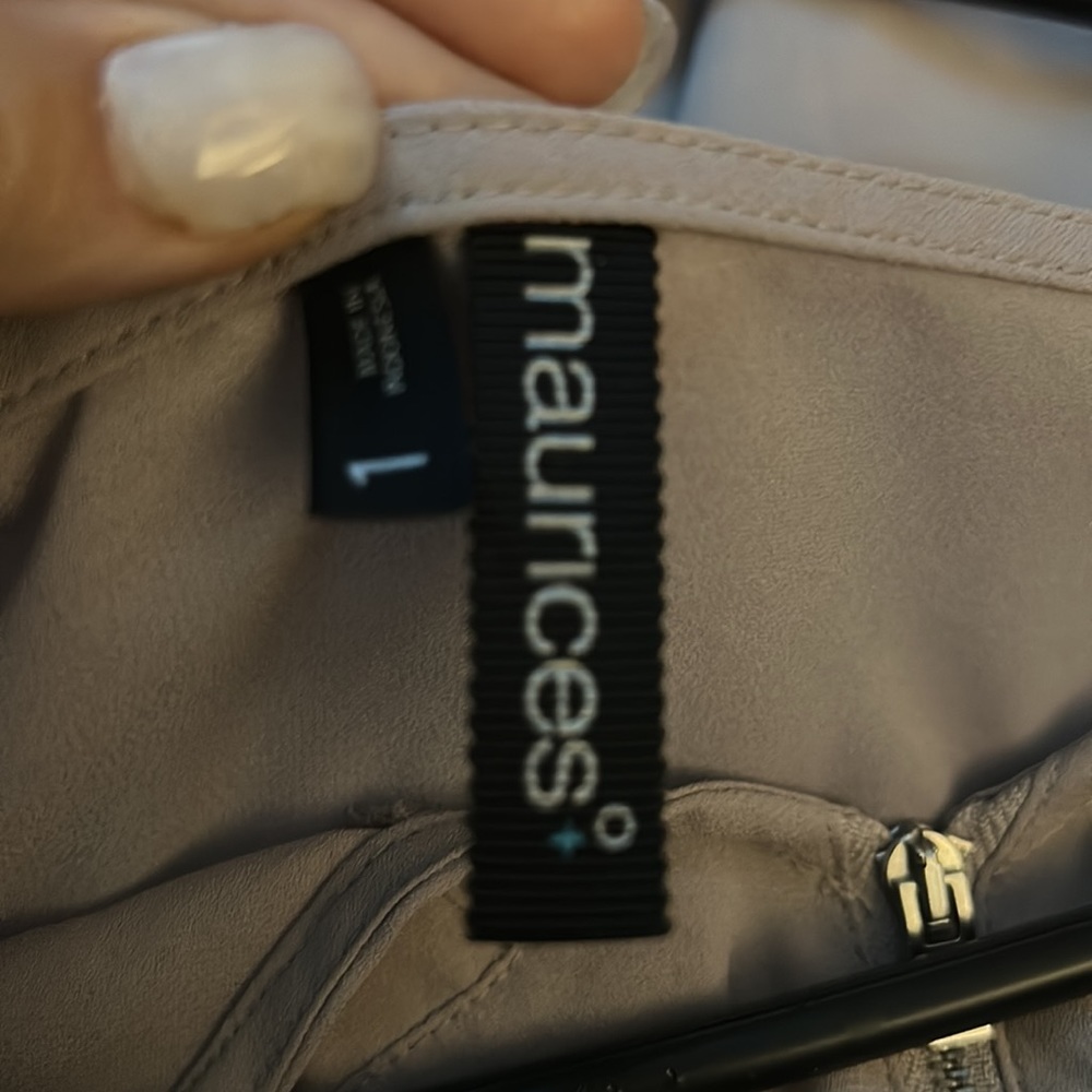 Work Blouse - Picture 2 of 4